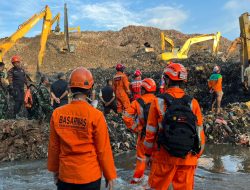 Korban Longsor Sampah Bantargebang Bertambah jadi 6 Orang