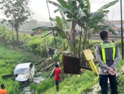 Argo Bromo Hantam Avanza di Grobogan, 4 Tewas Seketika