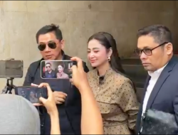 Dewi Perssik Datangi Polda Metro, Bawa Bukti Digital Mengejutkan