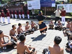 Dari Bali, Prabowo Kirim Sinyal Kuat: Pendidikan Anak Kurang Mampu Jadi Prioritas Utama