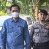 Bupati Muara Enim Tiba di KPK, Diam Saat Dicecar Soal OTT