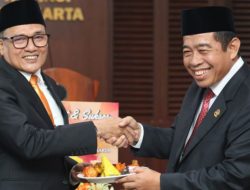 Serah Terima Ketua DPRD DKI, Pesan Menyentuh Khoirudin