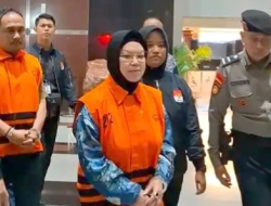 OTT KPK: Bupati Sukoharjo Etik Suryani Resmi Jadi Tahanan