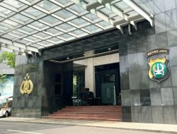 Polda Metro Jaya Diserbu 50 Pria Cepak, Ini Faktanya