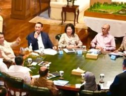 Prabowo Kumpulkan Luhut, Chatib Basri hingga Mari Elka di Hambalang, Bahas Apa?