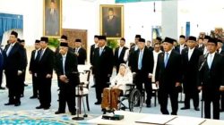 Prabowo Lantik 26 Anggota Wantimpres, Pratikno Jadi Ketua, Rocky Gerung Masuk Daftar